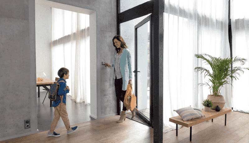 Legrand-Celiane-2